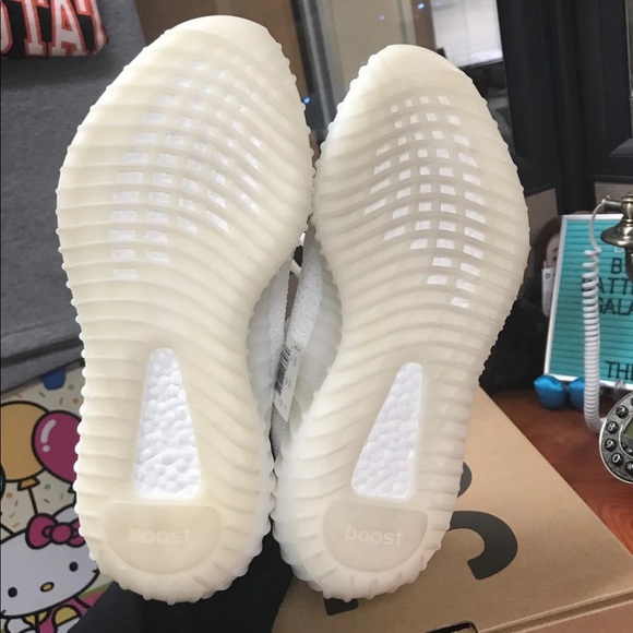 🔴SOLD🔴 Yeezy Boost 350 V2 - Originals - Men’s 7 - Picture 5 of 8